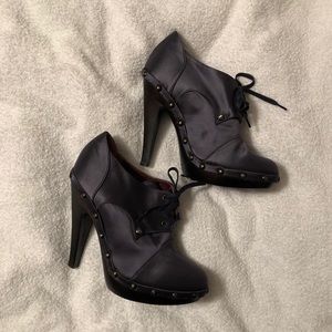 Deep navy blue/gray Max Mara heeled booties